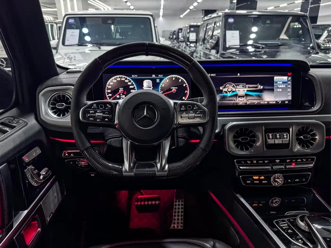 2023 Mercedes-Benz G-Class G 500 — миниатюра 17