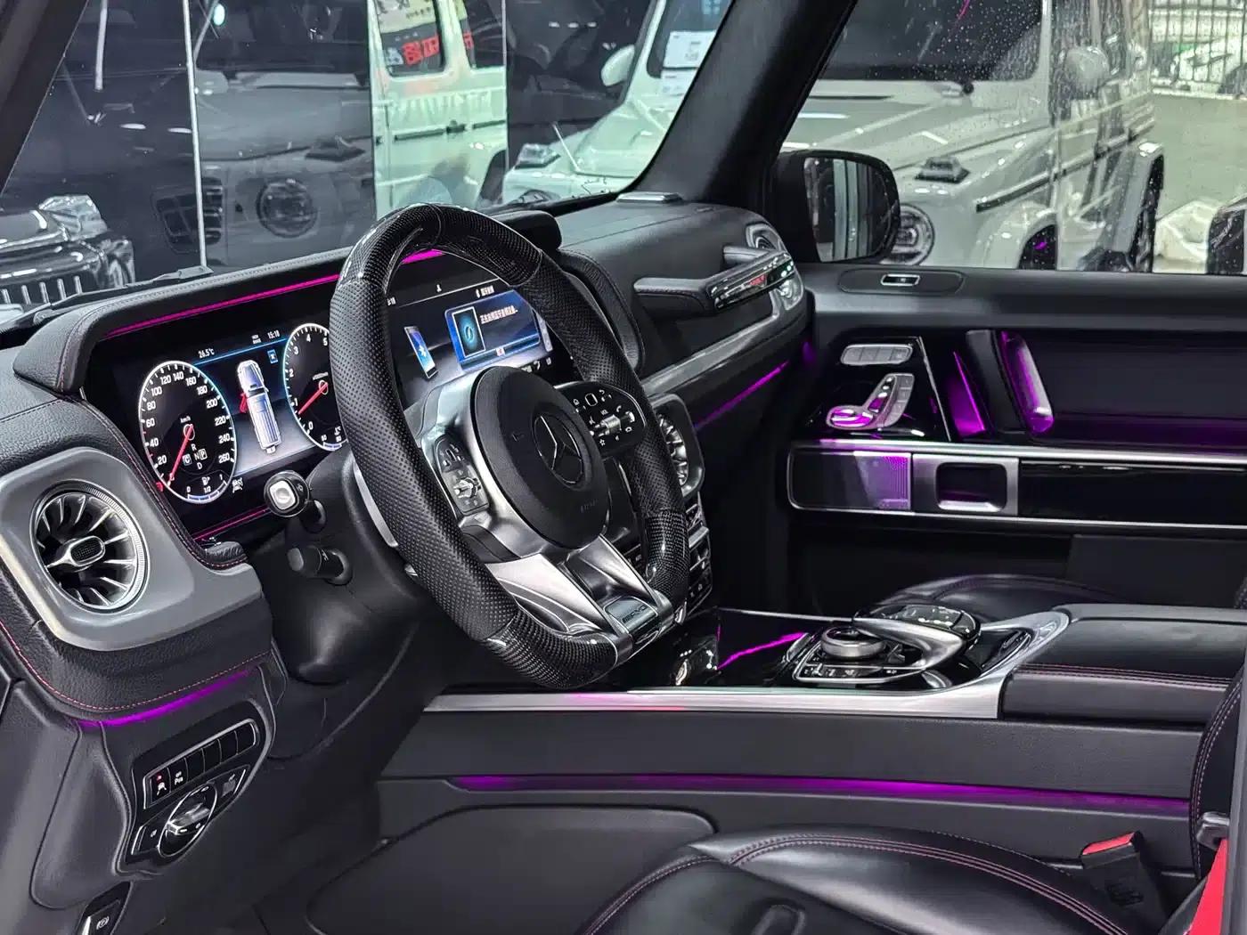 2023 Mercedes-Benz G-Class G 500 — миниатюра 10