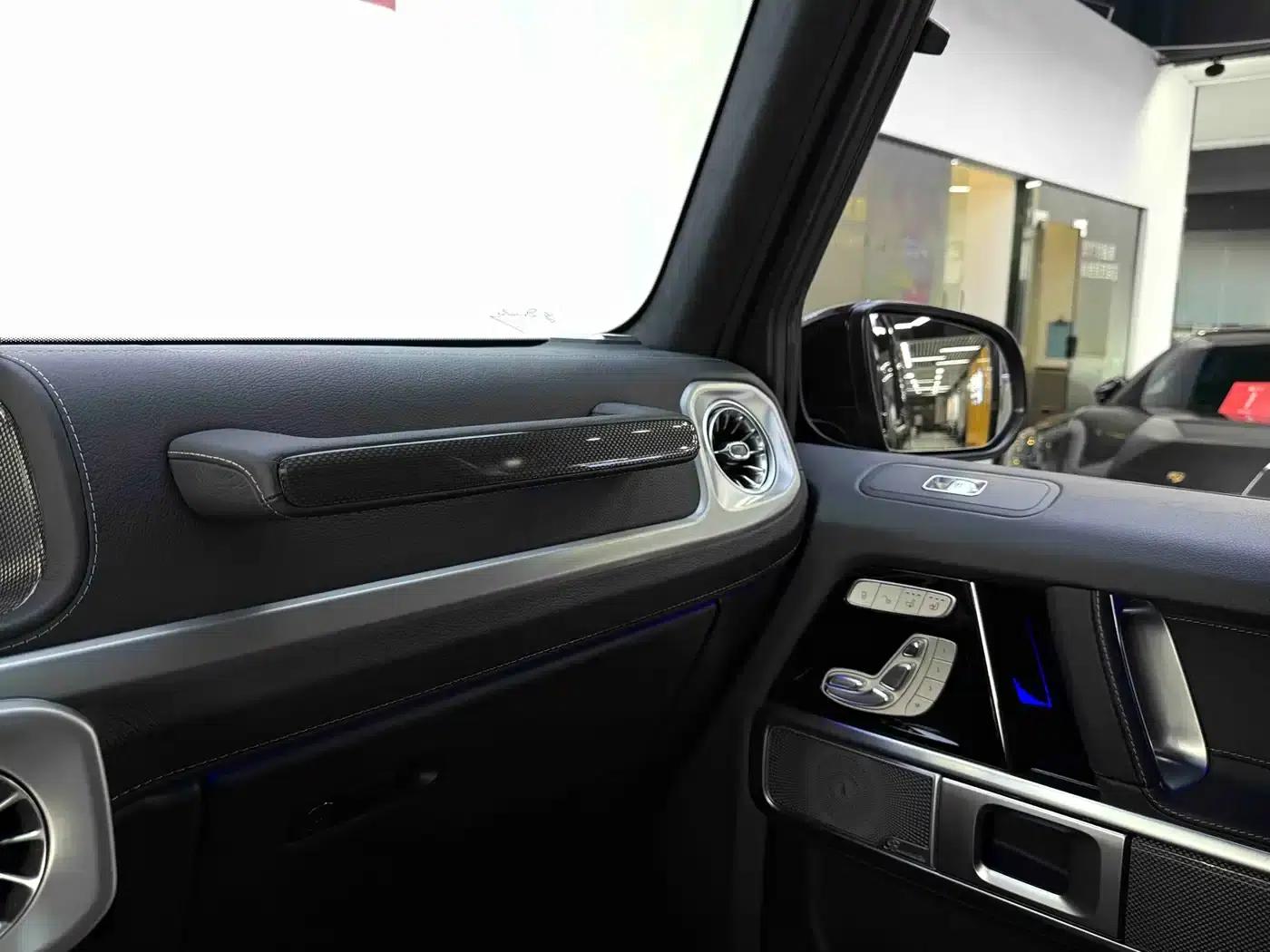 2022 Mercedes-Benz G-Class G 500 — миниатюра 25