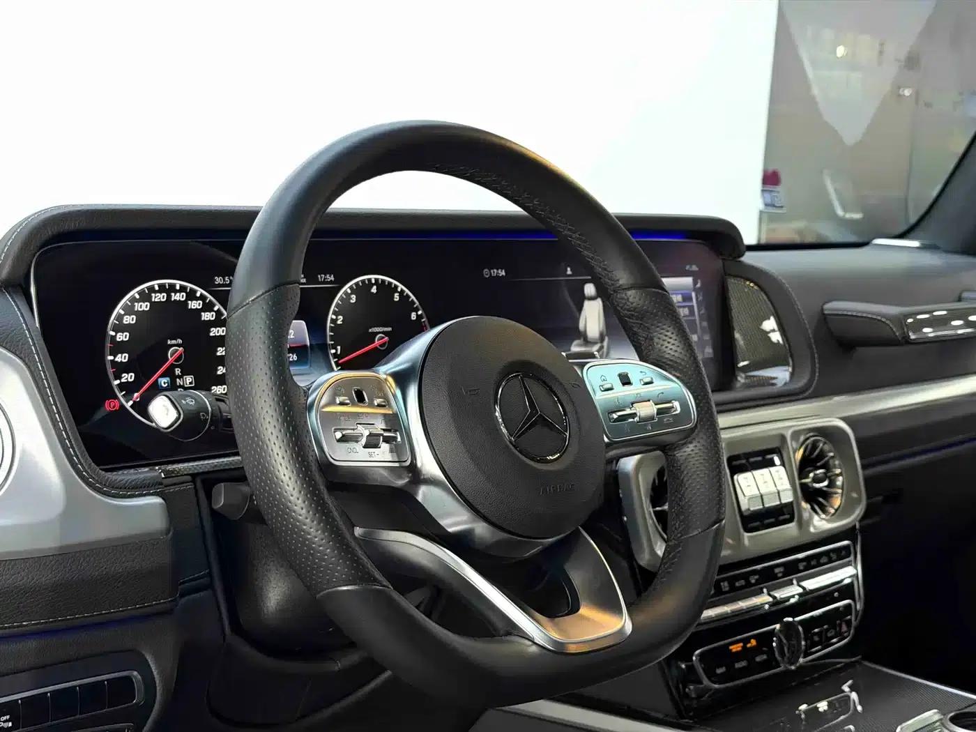 2022 Mercedes-Benz G-Class G 500 — миниатюра 27