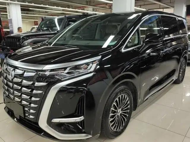 Denza D9 2022 DM-i 970 Four-Wheel Drive Prestige Model
