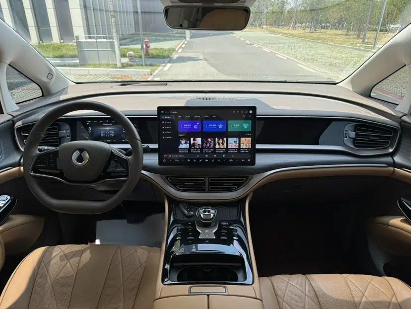 Denza D9 2022 DM-i 970 Four-Wheel Drive Flagship Model — миниатюра 13