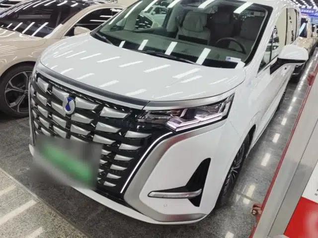 Denza D9 2022 DM-i 970 Four-Wheel Drive Flagship Model