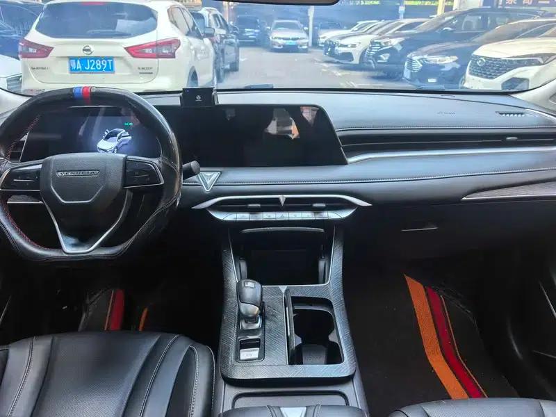 Venucia V2022 260T Dark Horse Edition - Idol — миниатюра 7