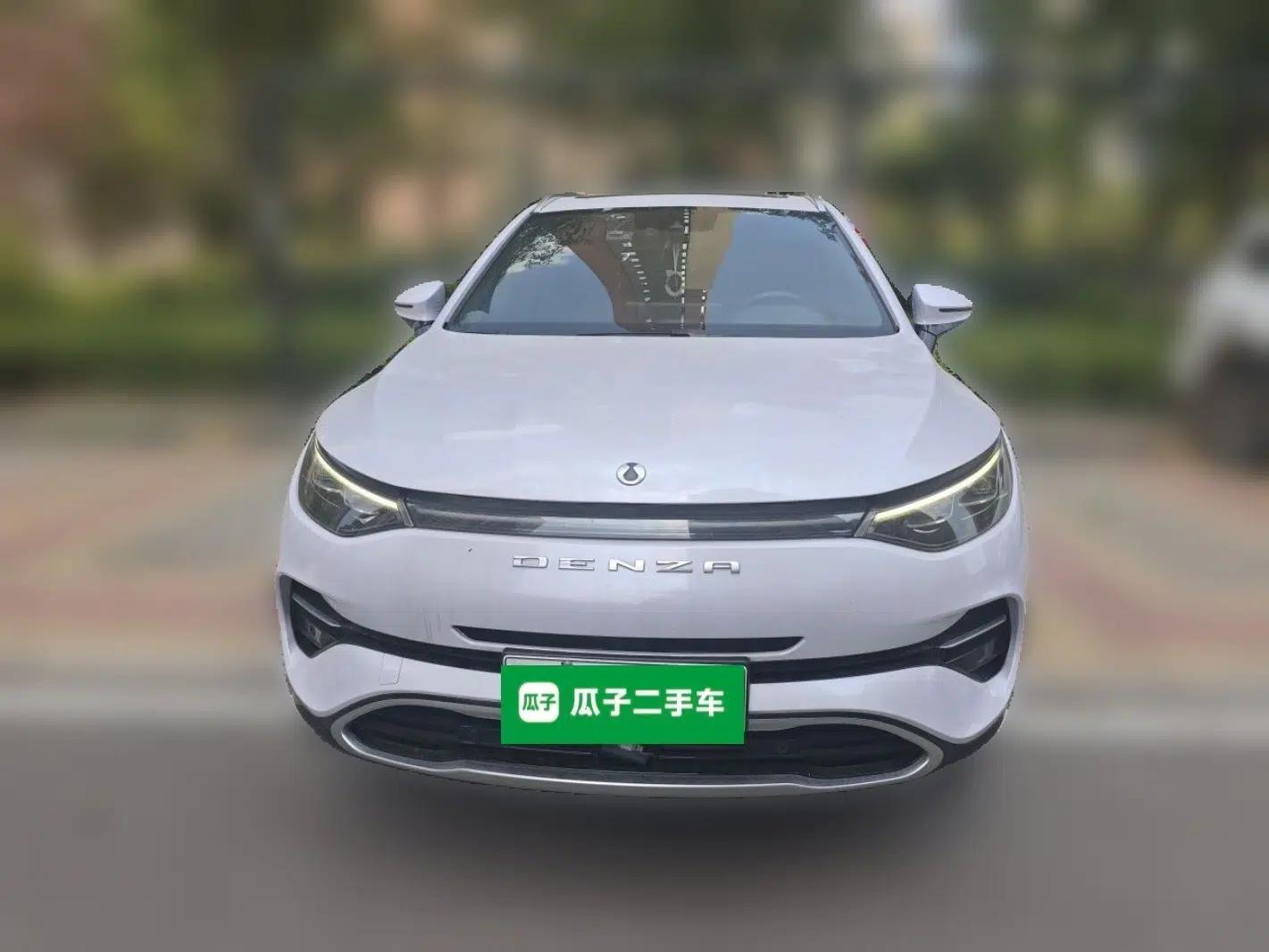 Denza X 2020 PHEV Flagship Edition — миниатюра 2