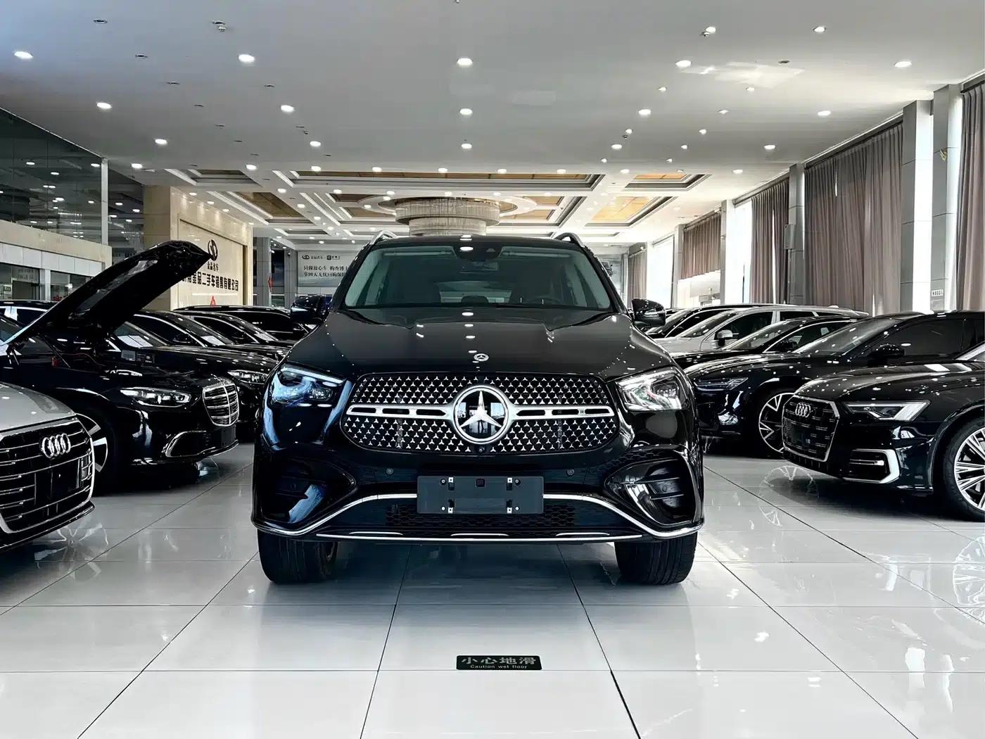 Mercedes-Benz GLE (Imported) 2024 GLE 450 4MATIC Luxury — миниатюра 3