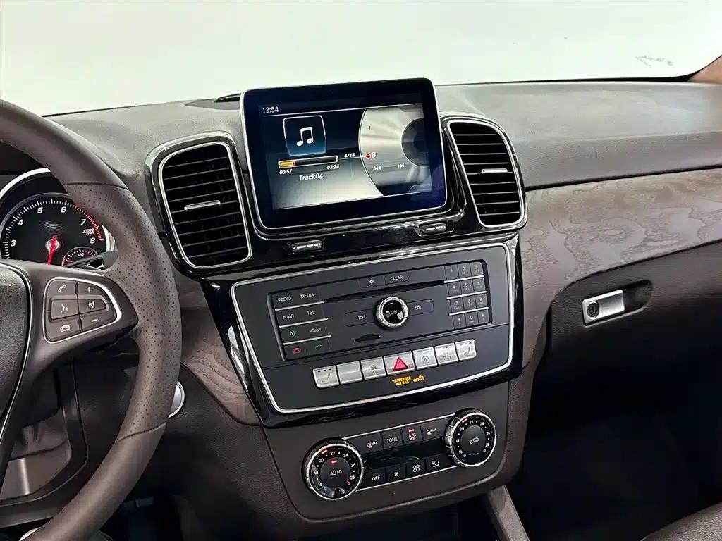 Mercedes-Benz GLE (Imported) 2016 GLE 400 4MATIC — миниатюра 13