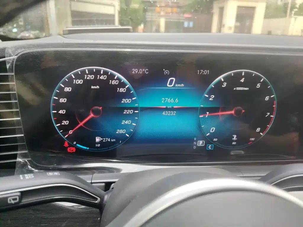 Imported Mercedes-Benz GLE 2020 GLE 350 4MATIC Fashion Model — миниатюра 7