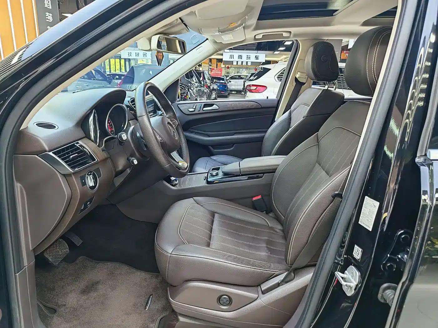 Imported Mercedes-Benz GLE 2017 GLE 320 4MATIC Dynamic — миниатюра 14
