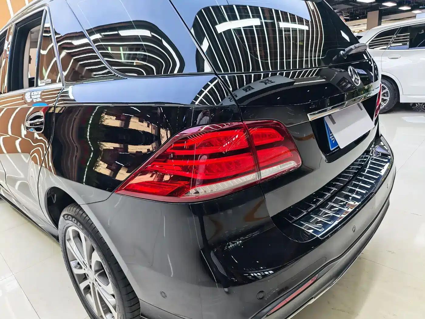 Imported Mercedes-Benz GLE 2017 GLE 320 4MATIC Dynamic — миниатюра 20