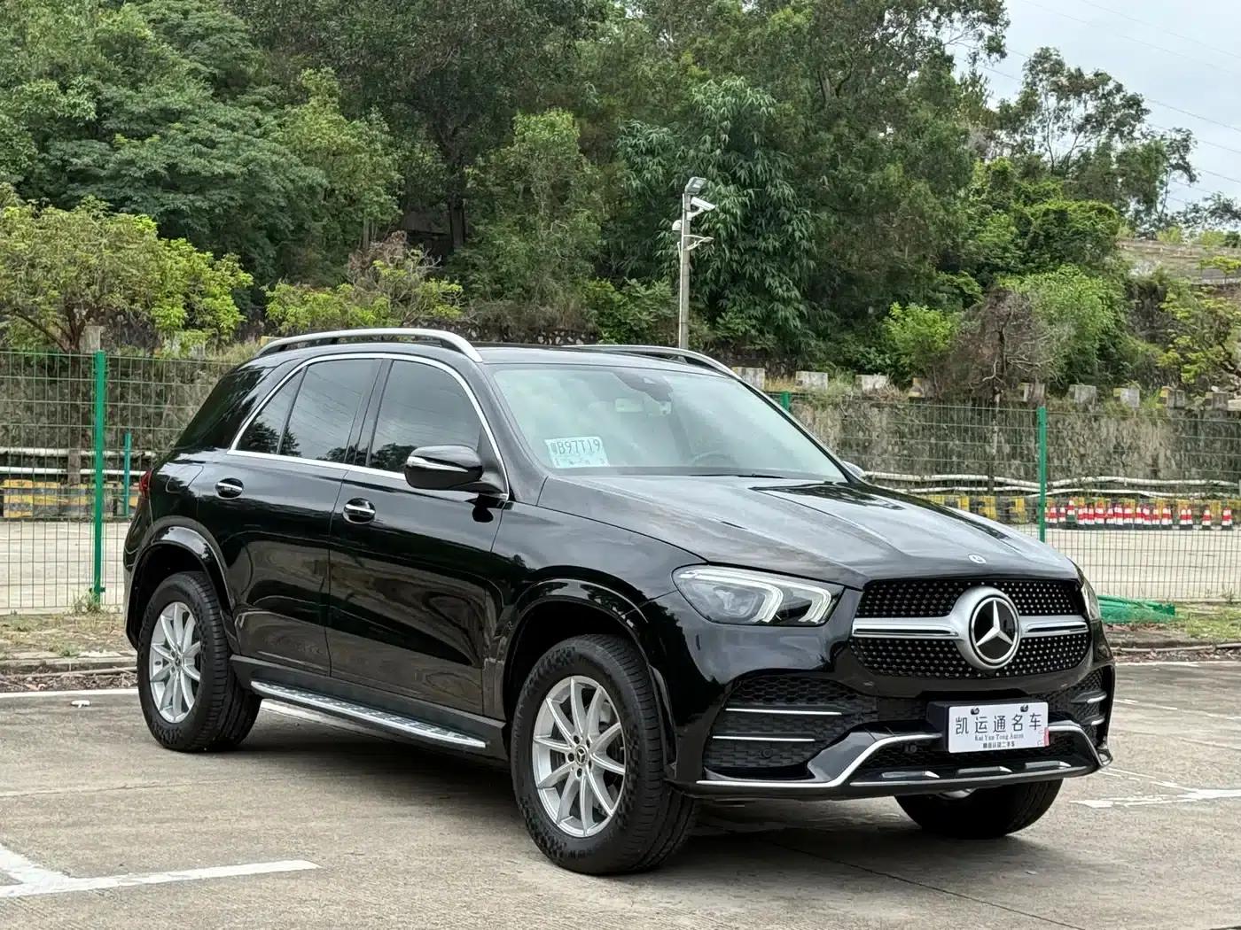Mercedes-Benz GLE (Imported) 2020 GLE 450 4MATIC Fashion Model — миниатюра 3