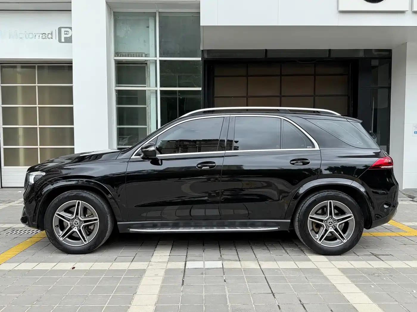 Imported Mercedes-Benz GLE 2021 GLE 450 4MATIC Dynamic — миниатюра 2