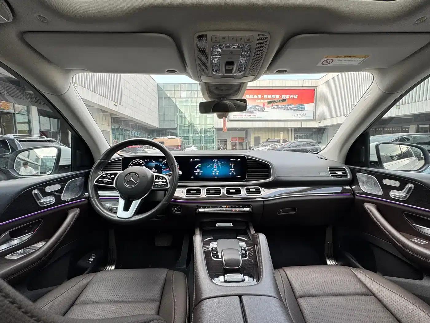 Imported Mercedes-Benz GLE 2020 GLE 350 4MATIC Fashion Model — миниатюра 15