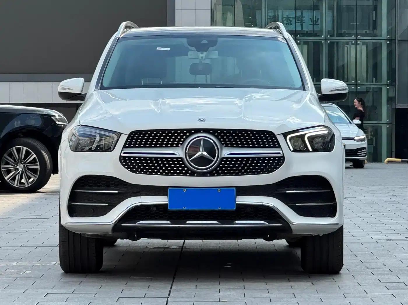 Imported Mercedes-Benz GLE 2020 GLE 350 4MATIC Fashion Model — миниатюра 3
