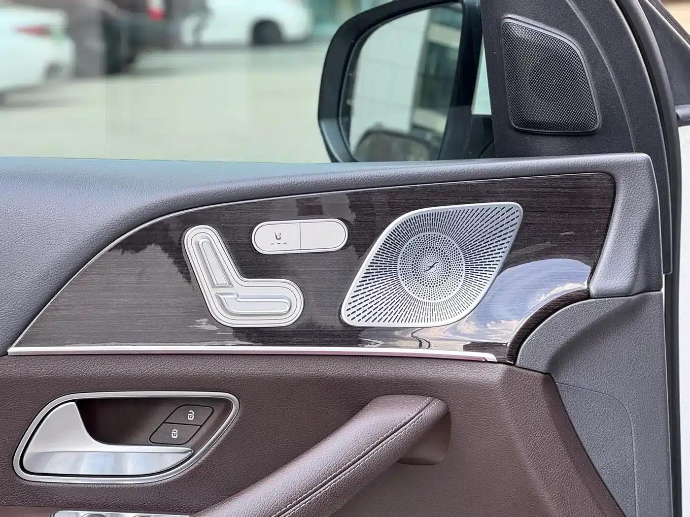 Imported Mercedes-Benz GLE 2020 GLE 350 4MATIC Fashion Model — миниатюра 7