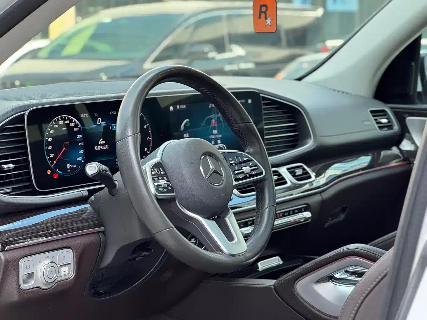 Imported Mercedes-Benz GLE 2020 GLE 350 4MATIC Fashion Model — миниатюра 9