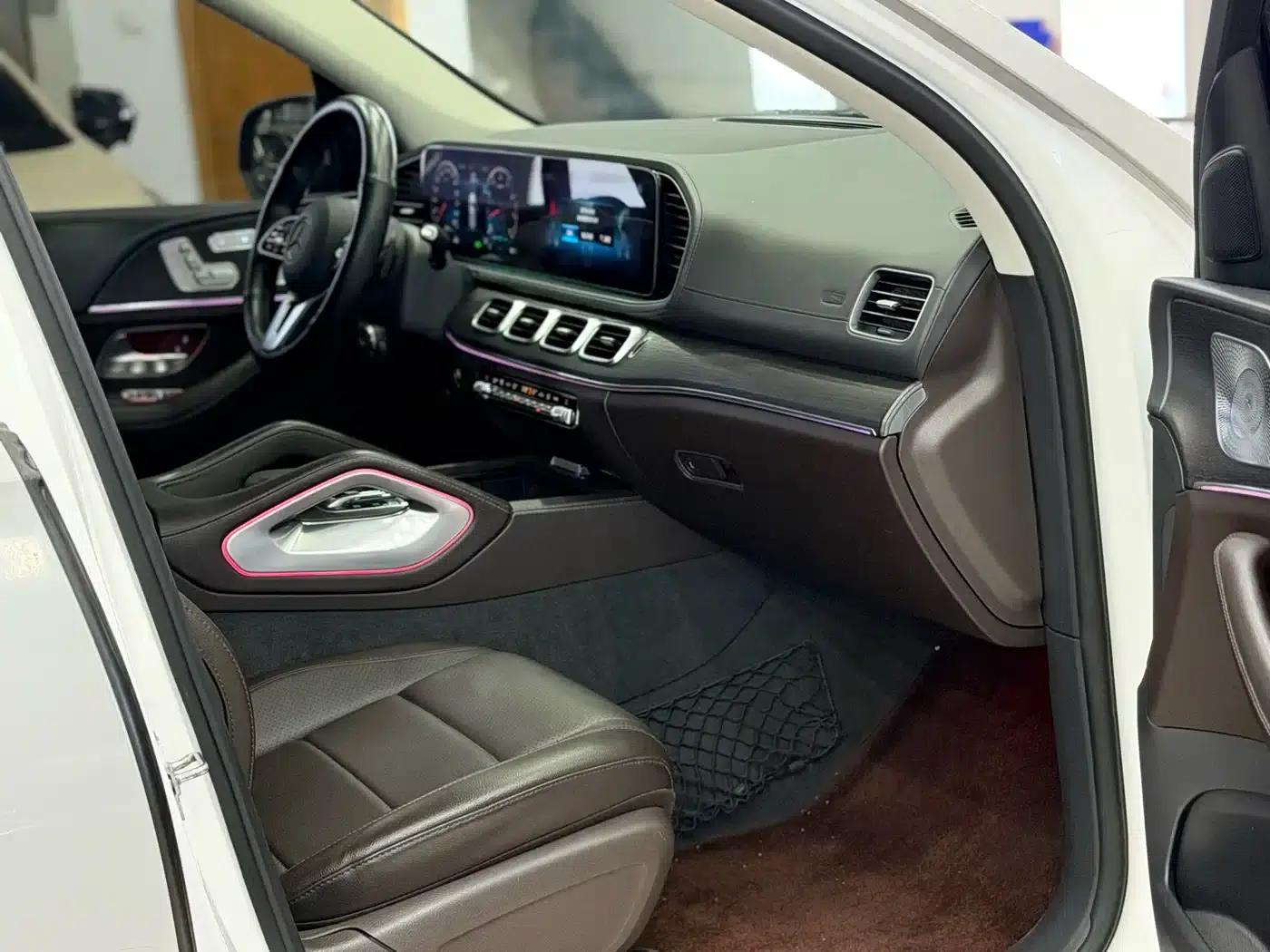 Imported Mercedes-Benz GLE 2020 GLE 450 4MATIC Fashion Model — миниатюра 15
