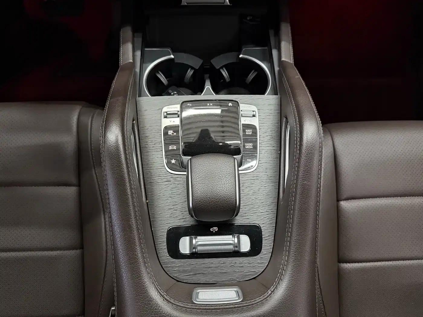 Imported Mercedes-Benz GLE 2020 GLE 450 4MATIC Fashion Model — миниатюра 18