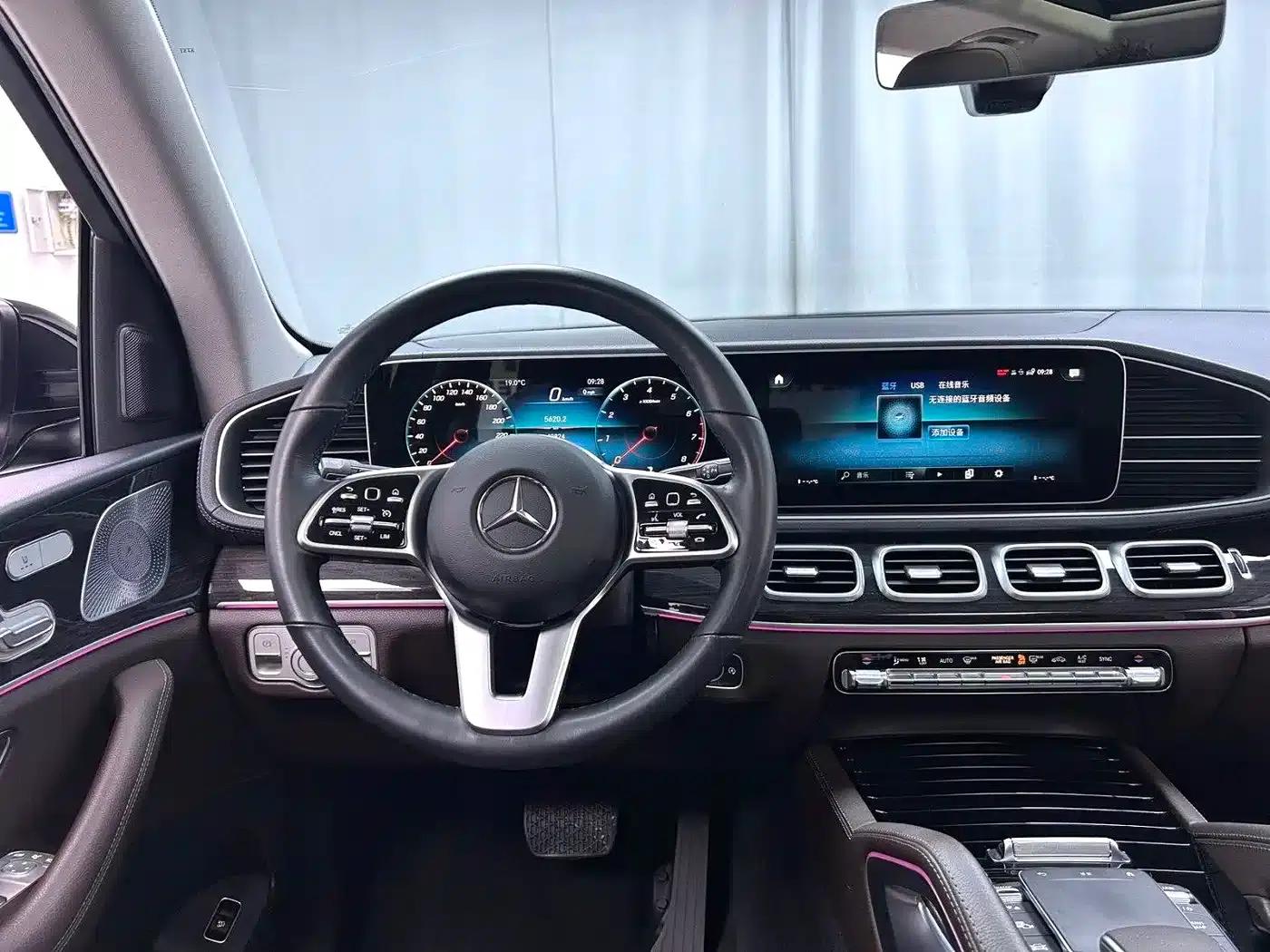 Imported Mercedes-Benz GLE 2023 GLE 350 4MATIC Fashion Model — миниатюра 14