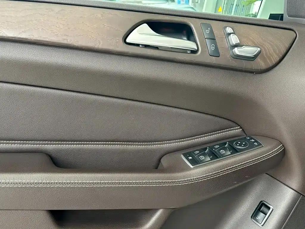 Imported Mercedes-Benz GLE 2017 GLE 320 4MATIC Luxury — миниатюра 11