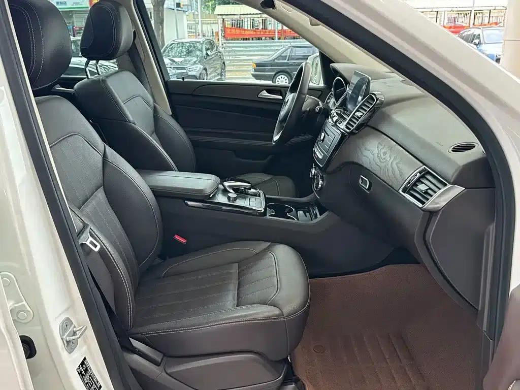 Imported Mercedes-Benz GLE 2017 GLE 320 4MATIC Luxury — миниатюра 15