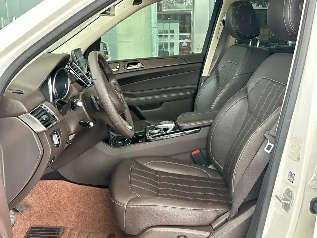 Imported Mercedes-Benz GLE 2017 GLE 320 4MATIC Luxury — миниатюра 6