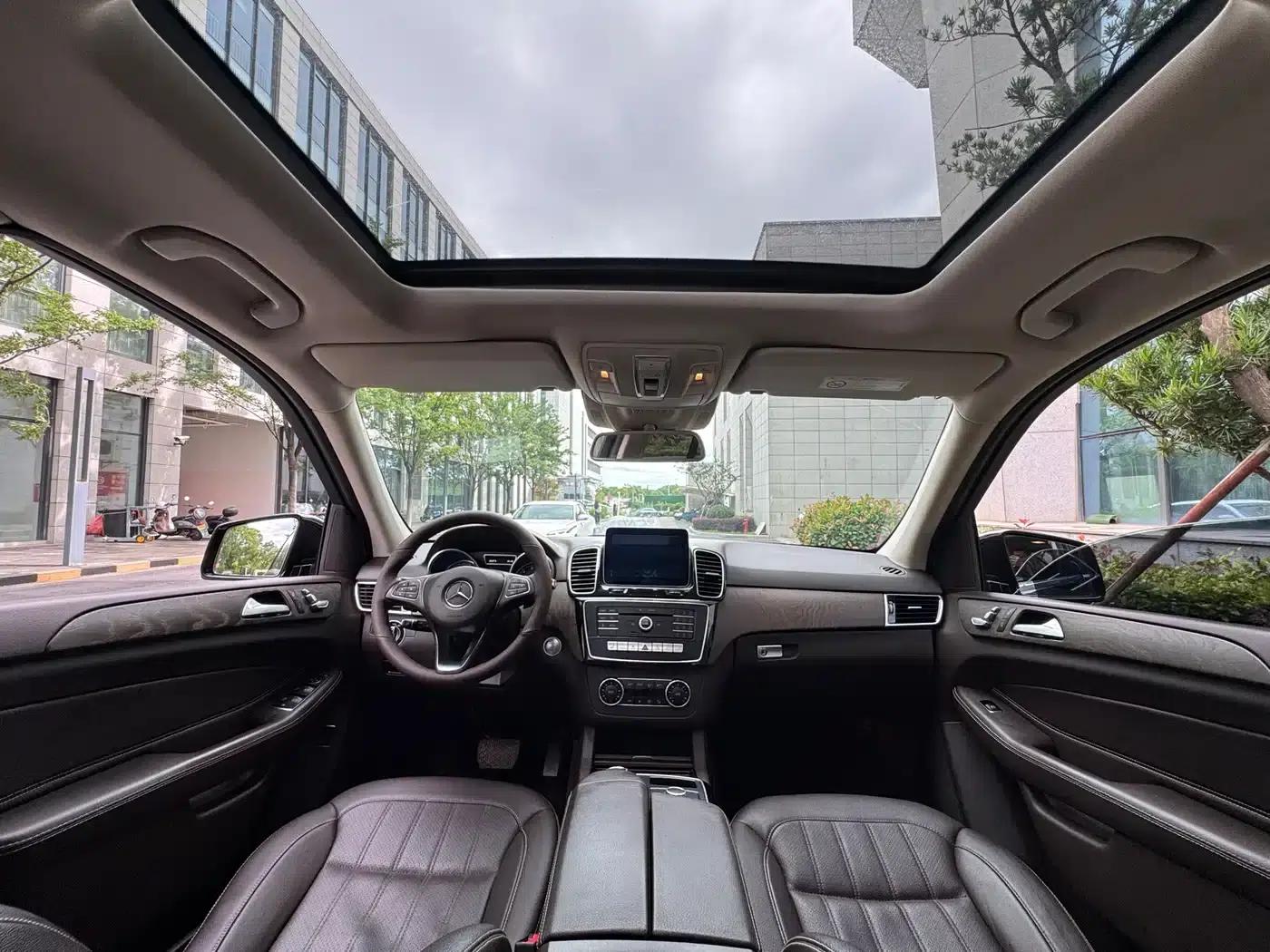 Mercedes-Benz GLE (Imported) 2016 GLE 320 4MATIC Luxury — миниатюра 8