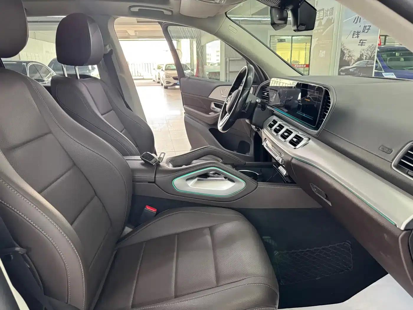 Imported Mercedes-Benz GLE 2021 GLE 450 4MATIC Fashion Model — миниатюра 6