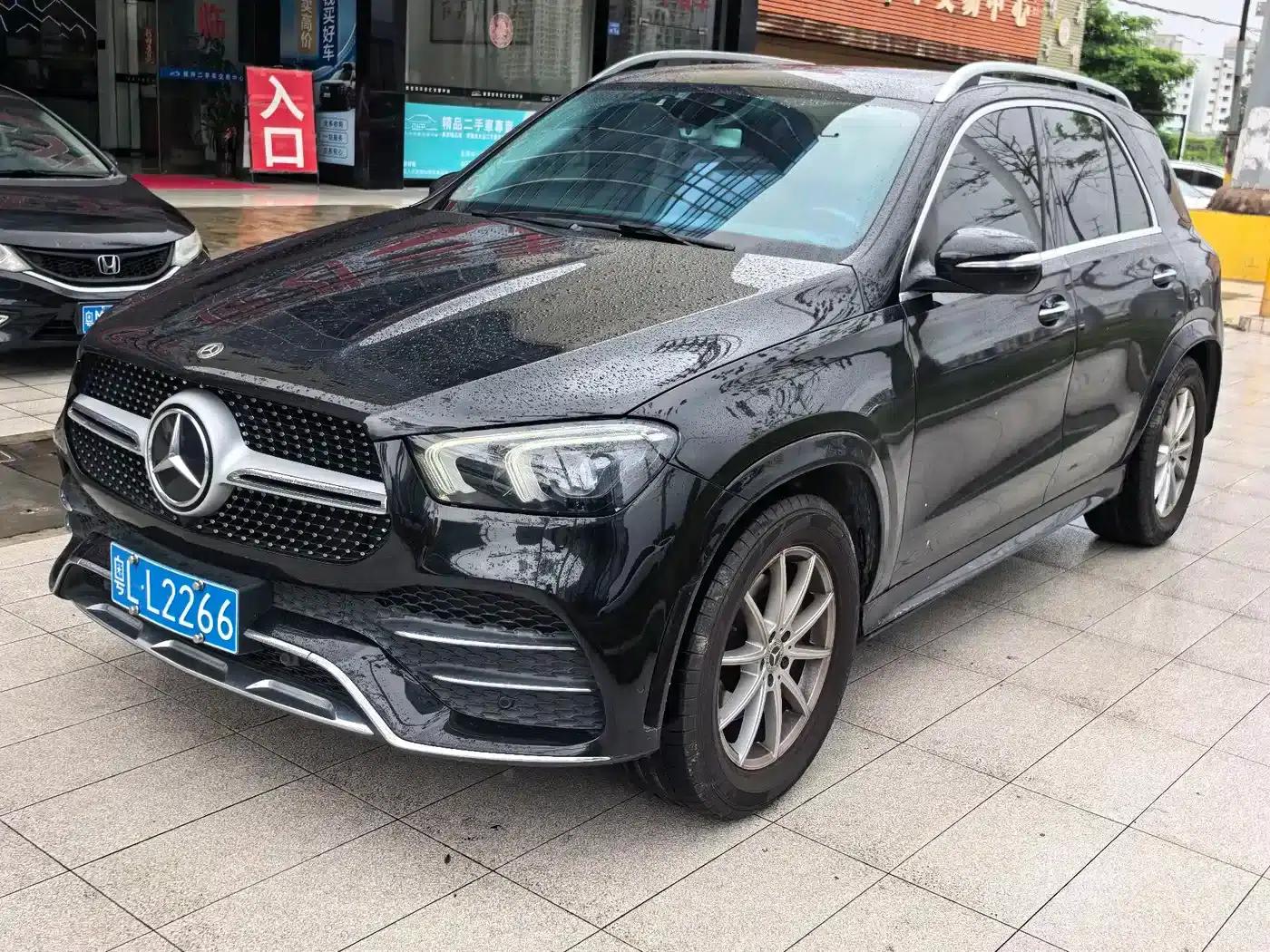 Imported Mercedes-Benz GLE 2020 Facelift GLE 350 4MATIC Fashion Special Edition — миниатюра 1