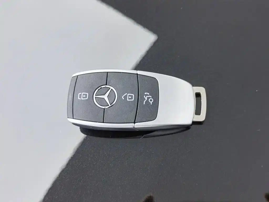 Mercedes-Benz GLE PHEV 2022 GLE 350 e 4MATIC — миниатюра 19