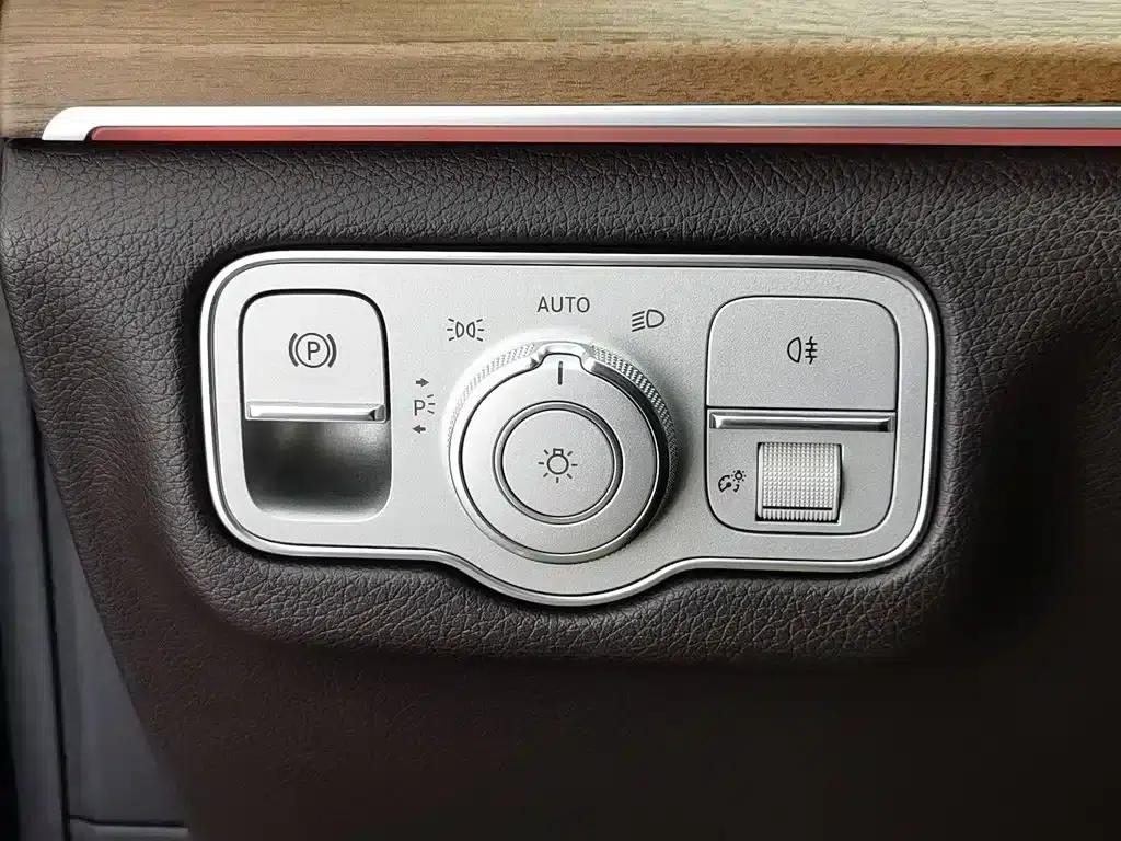Mercedes-Benz GLE PHEV 2022 GLE 350 e 4MATIC — миниатюра 21