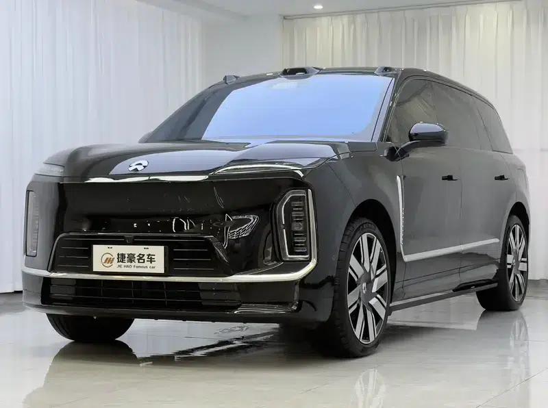 NIO ES9 2026 Executive Signature Edition with 6-seat island — миниатюра 1