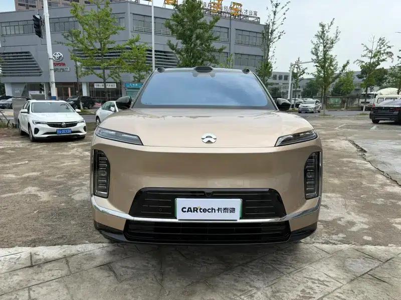 NIO ES9 2026 Executive Signature Edition with 6-seat island — миниатюра 2