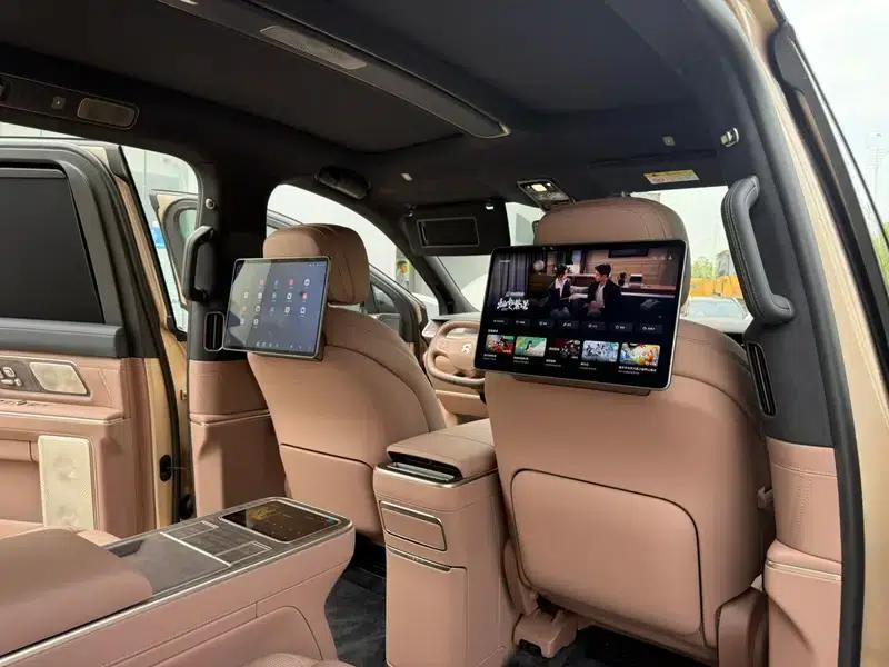 NIO ES9 2026 Executive Signature Edition with 6-seat island — миниатюра 7
