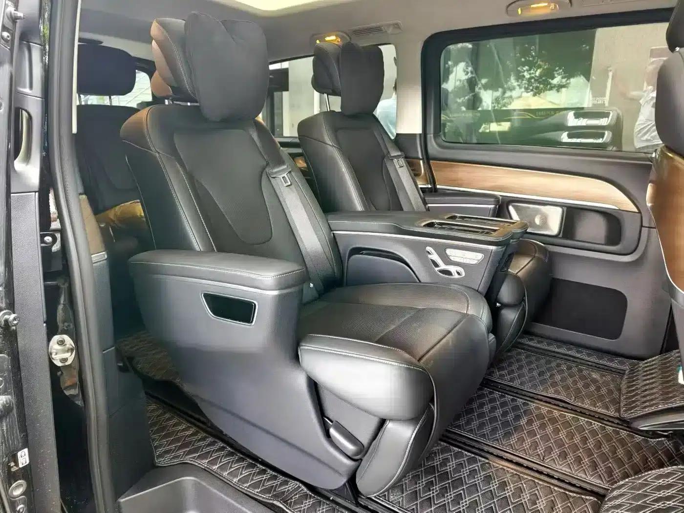 Mercedes-Benz V-Class 2022 V 260 L Long Wheelbase Luxury Edition — миниатюра 5