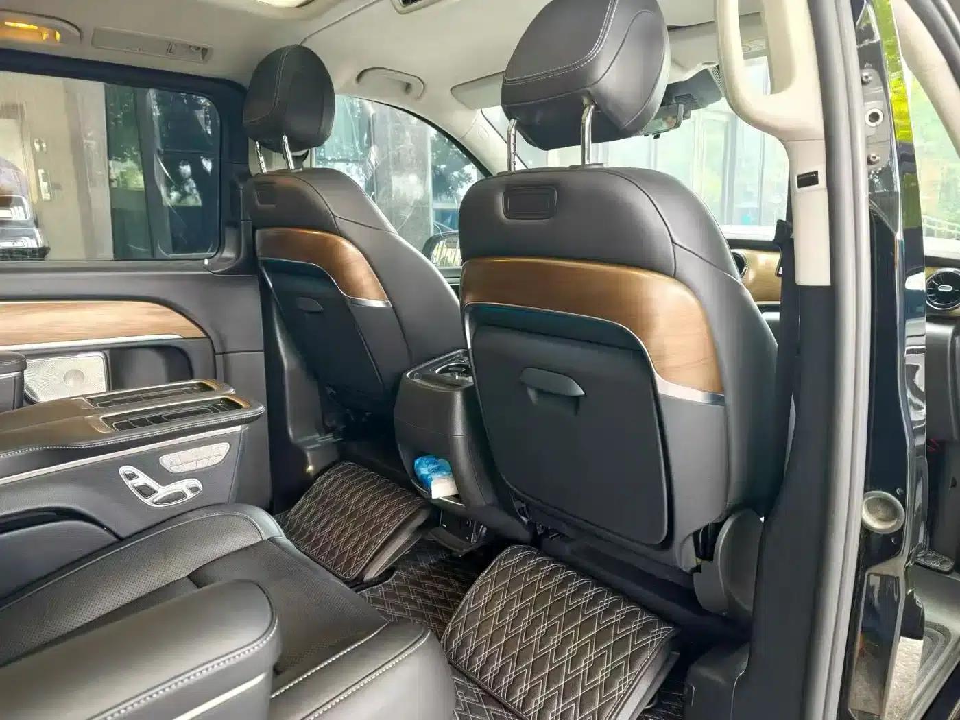 Mercedes-Benz V-Class 2022 V 260 L Long Wheelbase Luxury Edition — миниатюра 6