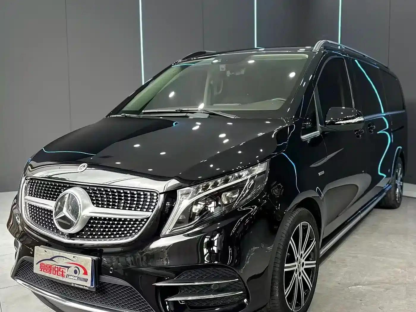 Mercedes-Benz V-Class 2022 V 260 L Long Wheelbase Luxury Edition — миниатюра 1