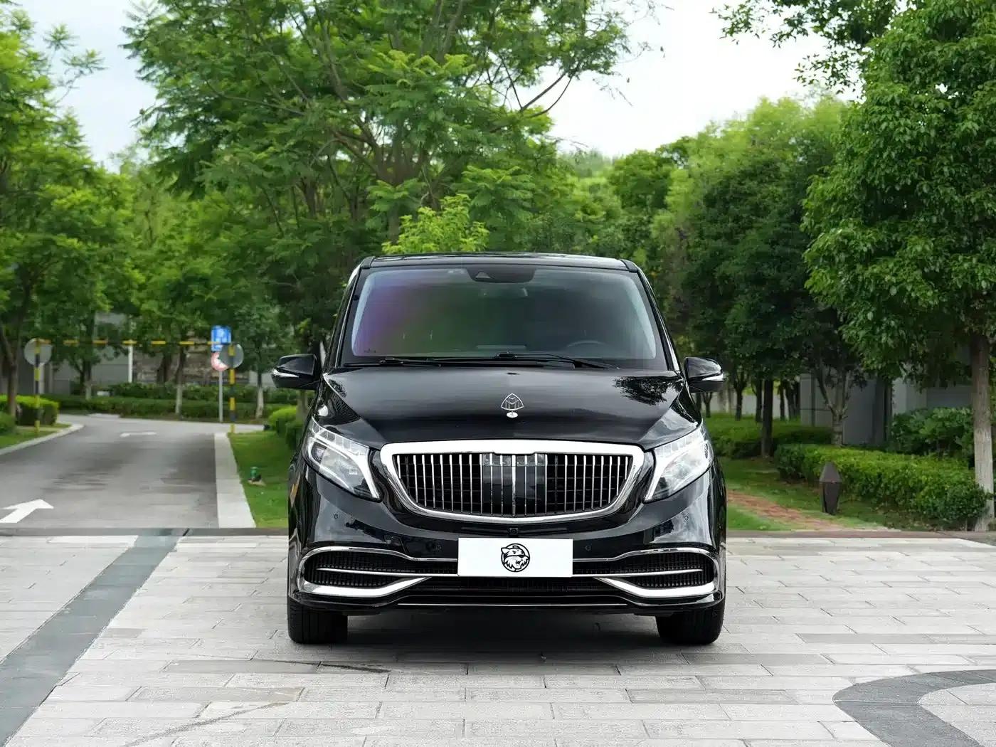 Mercedes-Benz V-Class 2018 V 260 Navigator Edition (China VI Emission Standard) — миниатюра 2