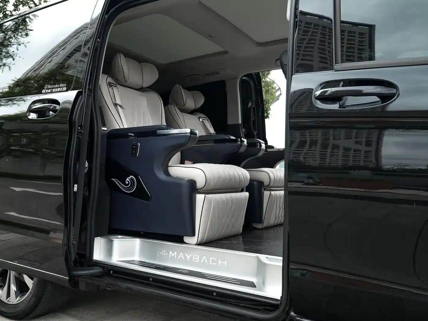 Mercedes-Benz V-Class 2018 V 260 Navigator Edition (China VI Emission Standard) — миниатюра 13