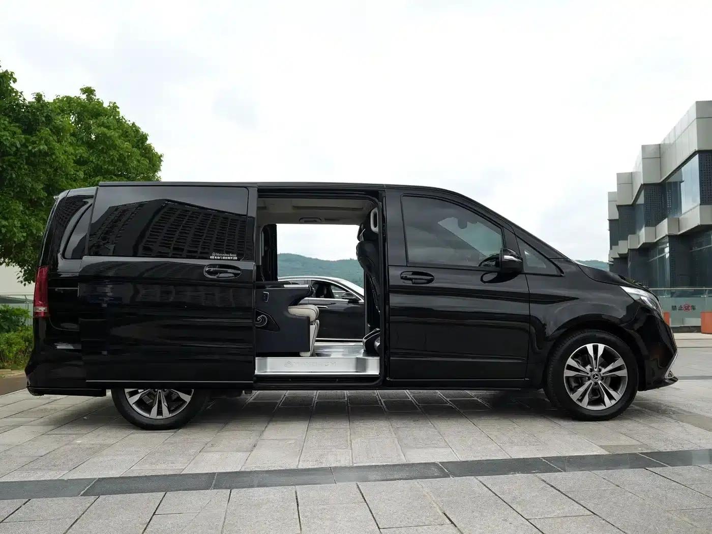 Mercedes-Benz V-Class 2018 V 260 Navigator Edition (China VI Emission Standard) — миниатюра 14