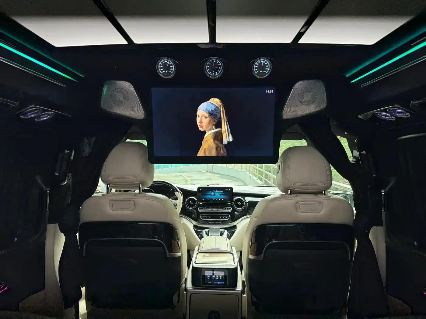Mercedes-Benz V-Class 2021 V 260 L Long Wheelbase Premium Edition — миниатюра 11
