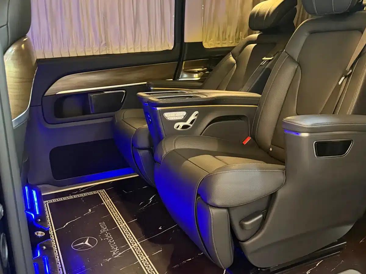 Mercedes-Benz V-Class 2020 V 260 L Long Wheelbase Luxury Edition — миниатюра 13