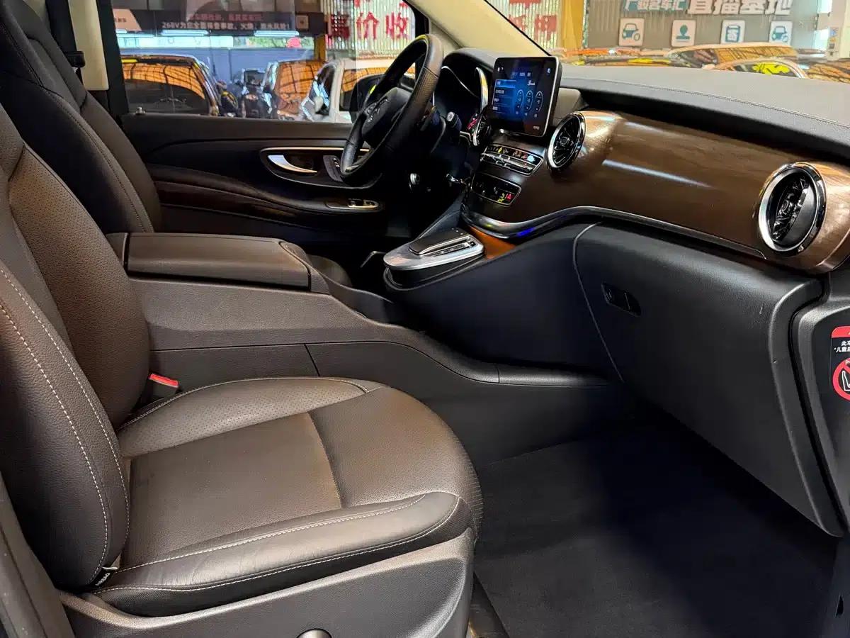 Mercedes-Benz V-Class 2020 V 260 L Long Wheelbase Luxury Edition — миниатюра 8