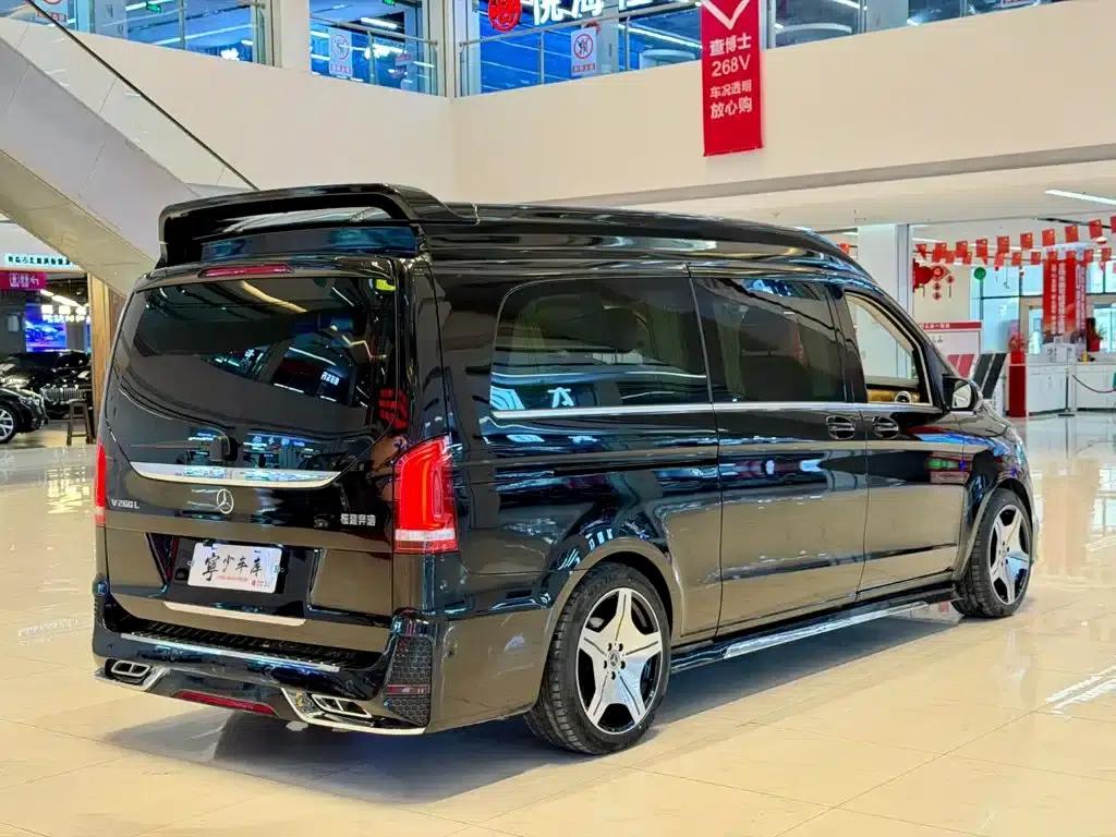 Mercedes-Benz V-Class 2018 V 260 L Premium Extended Edition (China VI Emission Standard) — миниатюра 21