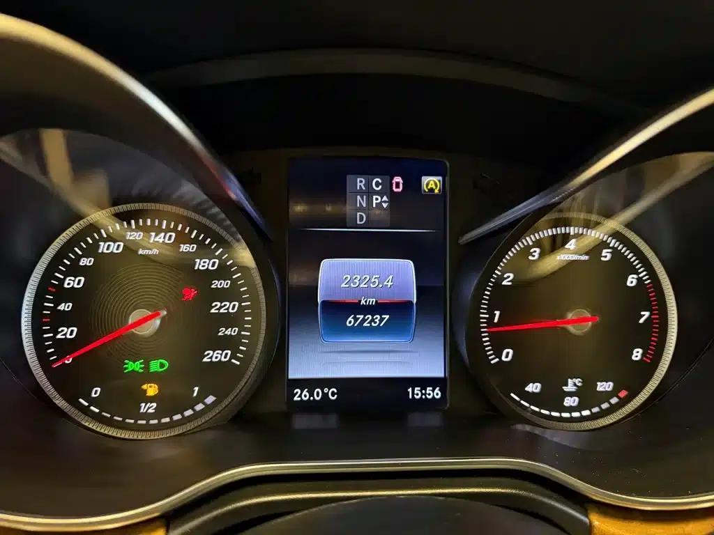 Mercedes-Benz V-Class 2018 V 260 L Premium Extended Edition (China VI Emission Standard) — миниатюра 4