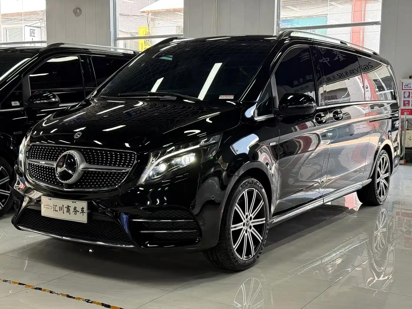 Mercedes-Benz V-Class 2022 V 260 L Long Wheelbase Luxury Edition — миниатюра 1