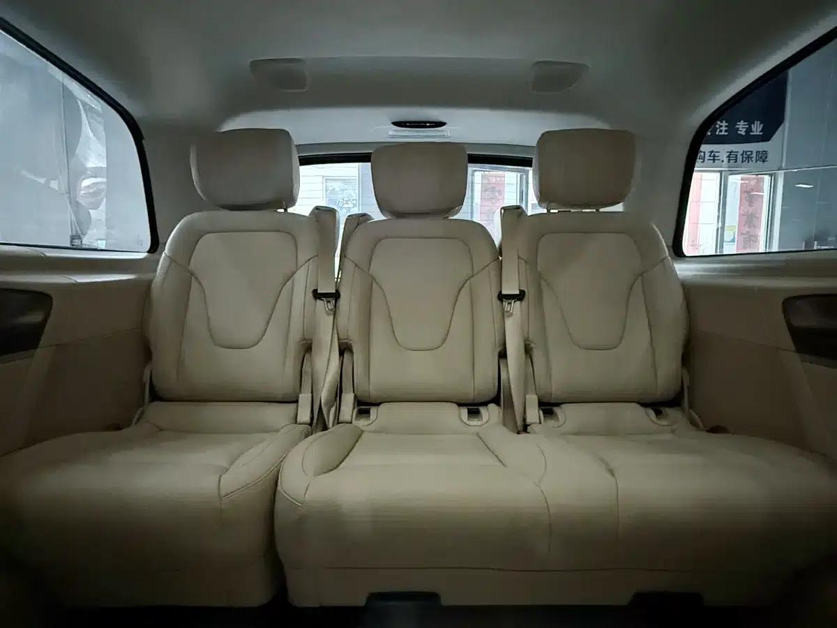 Mercedes-Benz V-Class 2022 V 260 L Long Wheelbase Luxury Edition — миниатюра 10