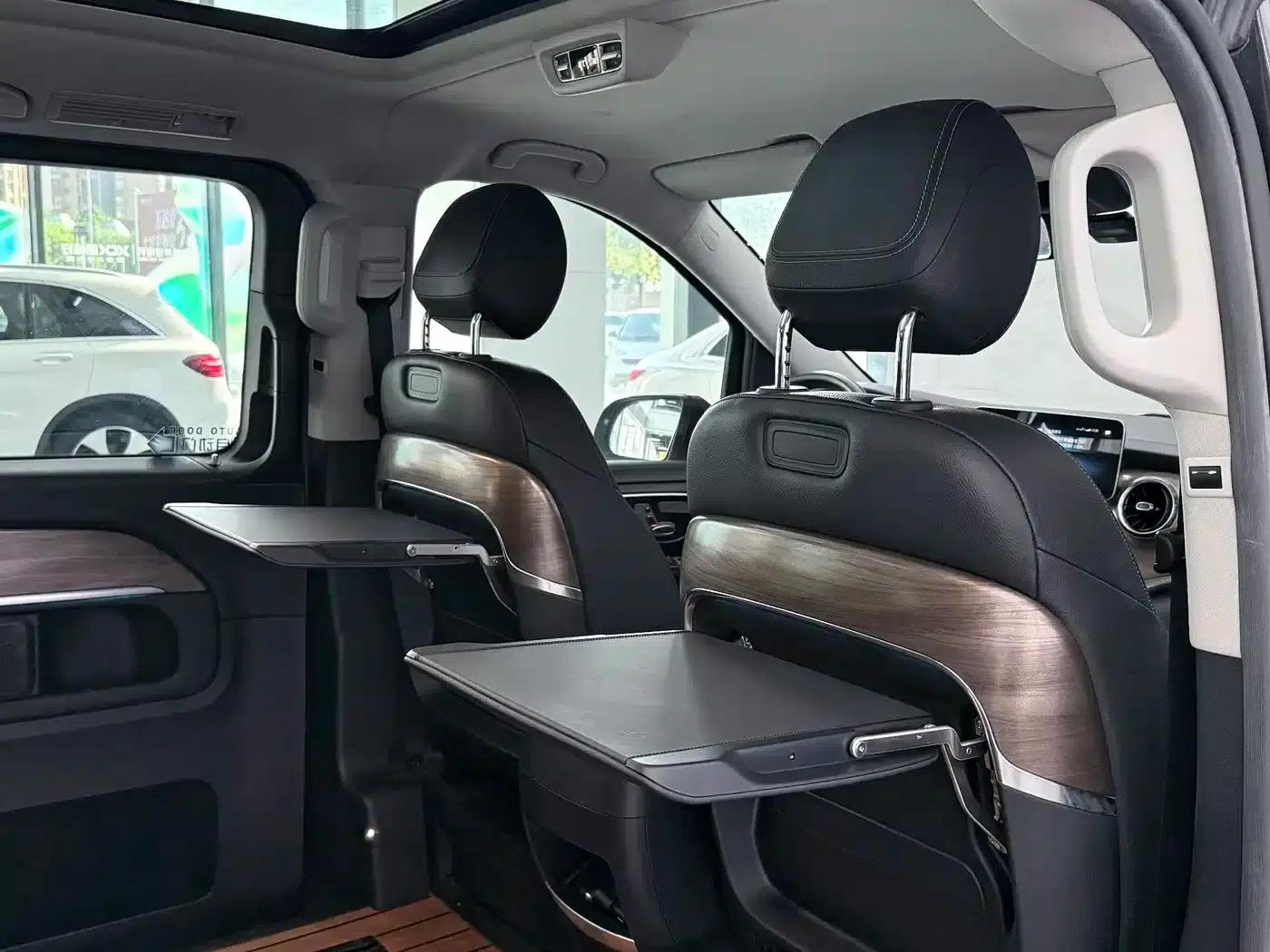 Mercedes-Benz V-Class 2020 V 260 Premium Edition — миниатюра 21