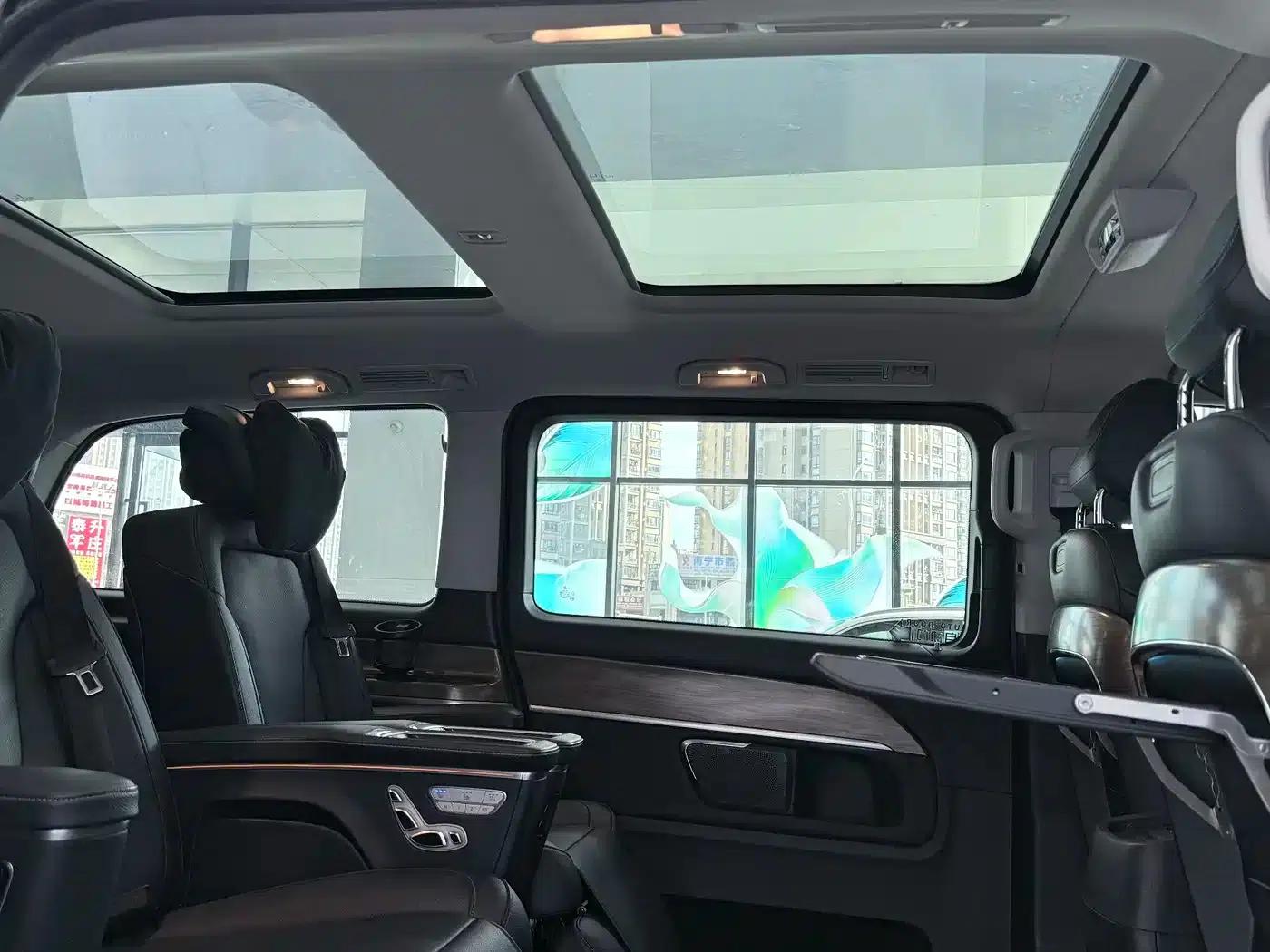 Mercedes-Benz V-Class 2020 V 260 Premium Edition — миниатюра 22
