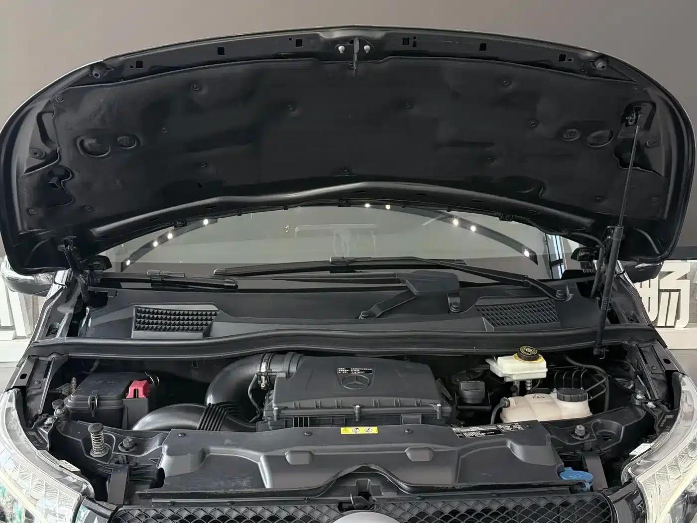 Mercedes-Benz V-Class 2020 V 260 Premium Edition — миниатюра 30